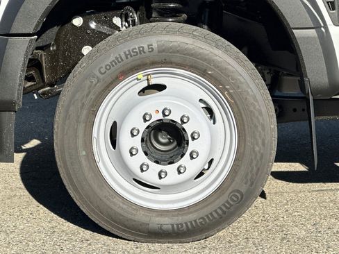 New 2024 Ford F450 XL image 22