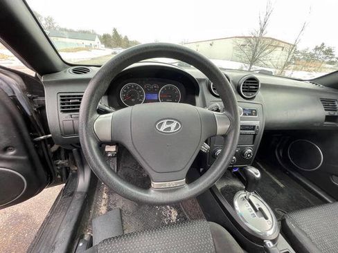 Used 2008 Hyundai Tiburon GS image 29
