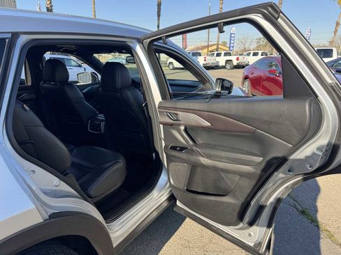 Used 2017 MAZDA CX-9 Grand Touring image 19