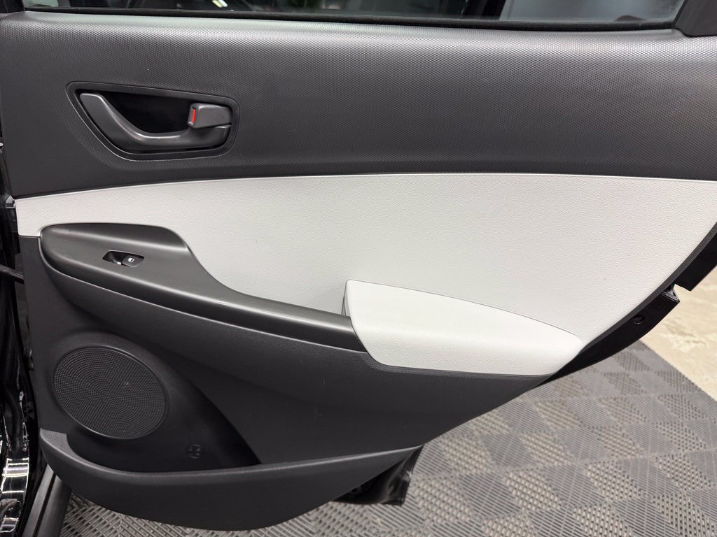 Used 2022 Hyundai Kona SEL w/ Cargo Package FWD image 47
