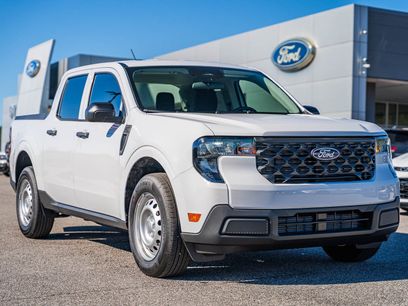 New 2025 Ford Maverick XL