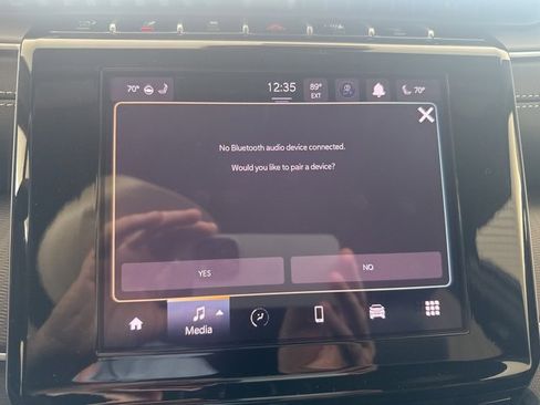 New 2025 Jeep Grand Cherokee L Laredo image 24