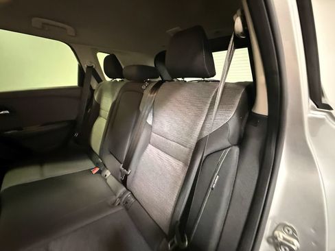 Used 2023 Nissan Rogue SV AWD/4WD image 48