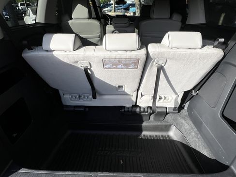 Used 2025 Honda Odyssey Touring image 47