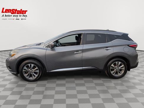 Used 2018 Nissan Murano SV AWD/4WD image 2