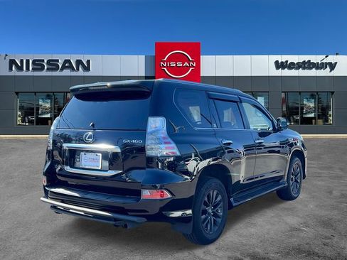 Used 2023 Lexus GX 460 Premium w/ Premium Package image 6