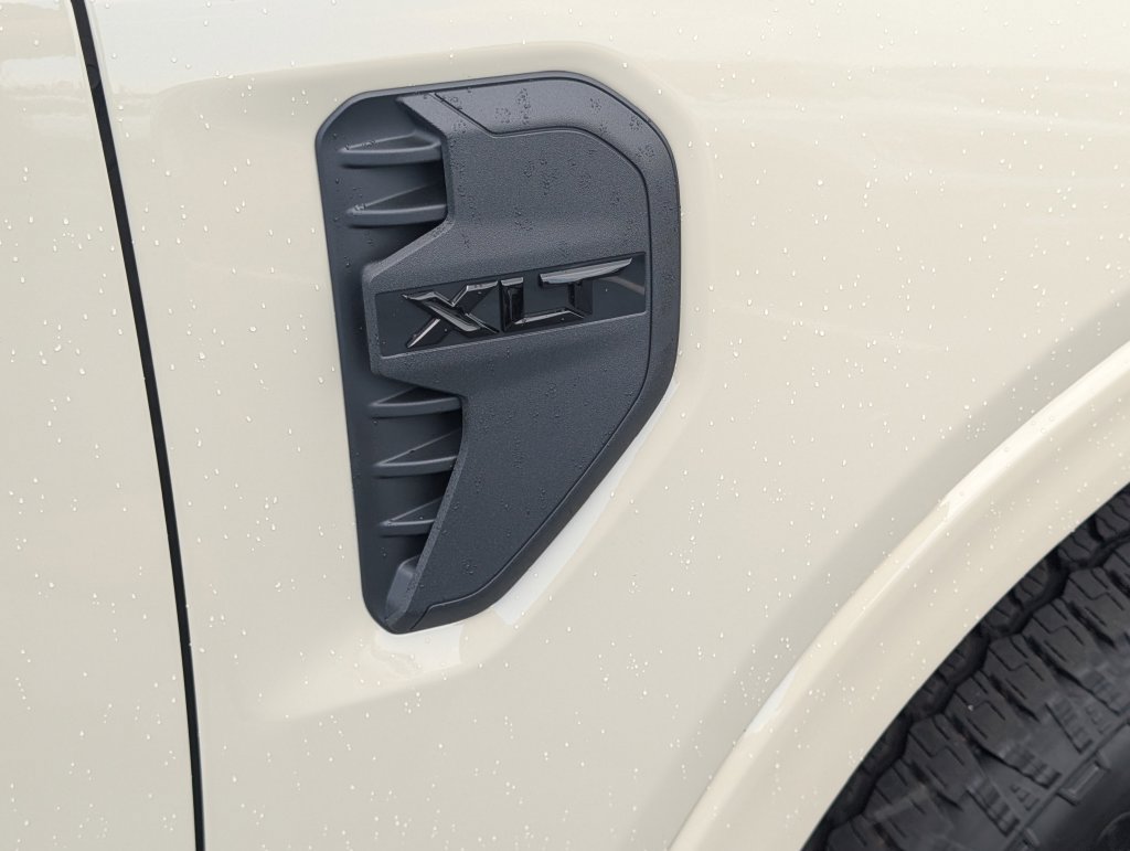 New 2026 Ford Ranger XLT w/ Equipment Group 301A High AWD/4WD image 16