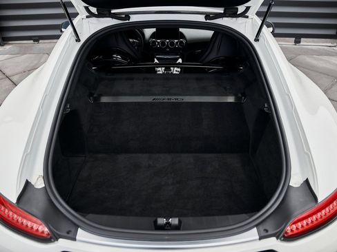 Used 2019 Mercedes-Benz AMG GT R image 35