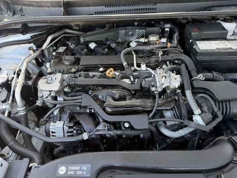 Used 2025 Toyota Corolla LE FWD image 32
