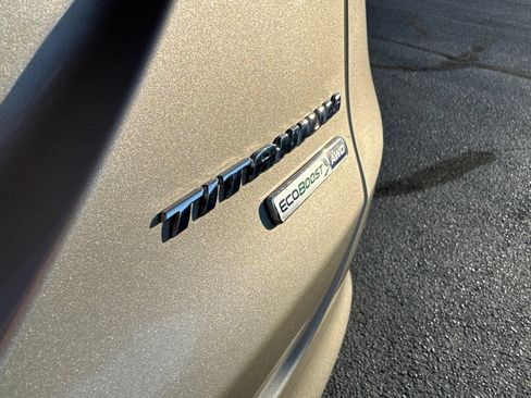 Used 2017 Ford Fusion Titanium AWD/4WD image 13
