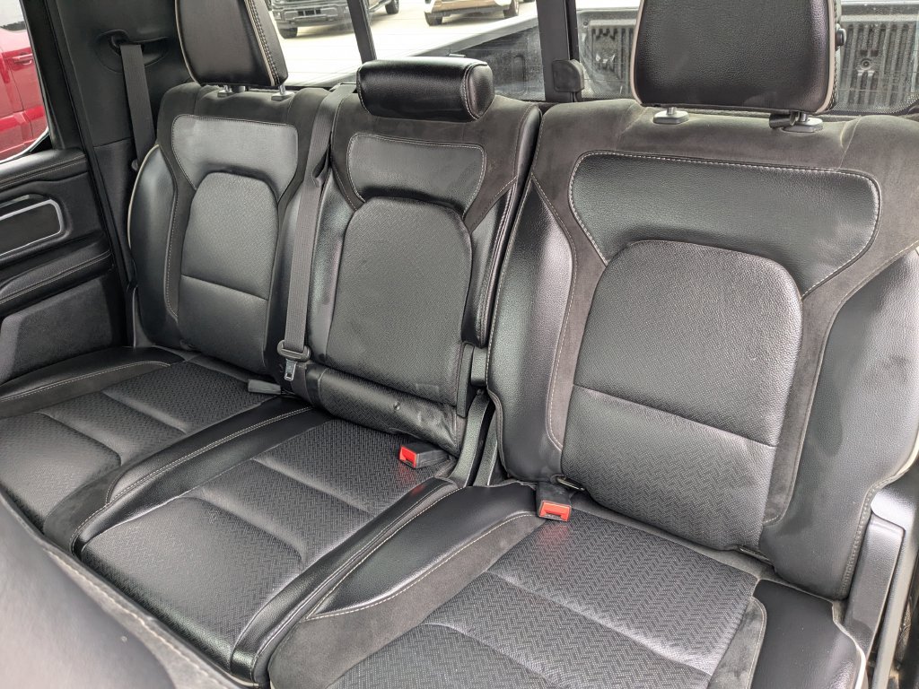 Used 2020 RAM 1500 Laramie w/ Sport Appearance Package AWD/4WD image 26
