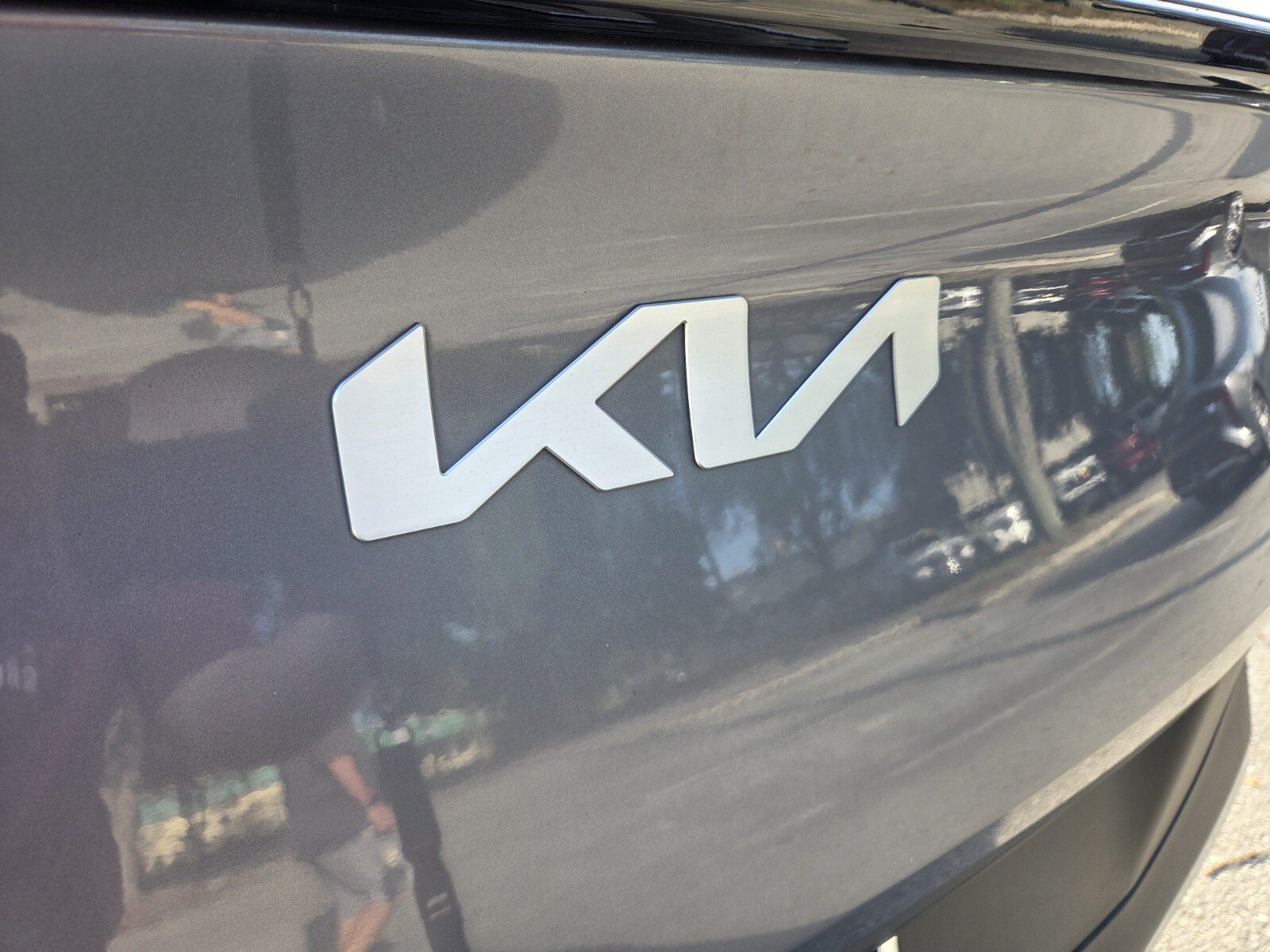 Used 2023 Kia Sportage EX FWD image 18