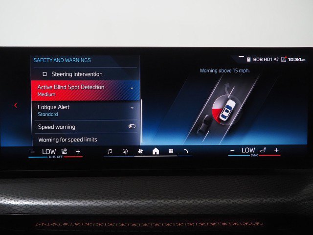 Used 2025 BMW M340i w/ Premium Package RWD image 36