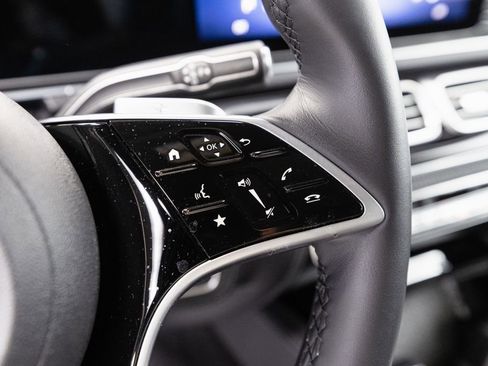 Used 2024 Mercedes-Benz GLE 580 4MATIC image 13