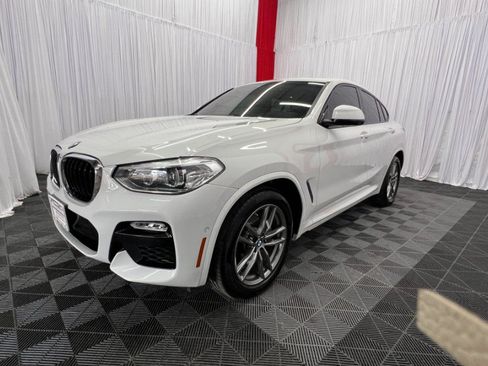 Used 2019 BMW X4 xDrive30i w/ M Sport Package 2 AWD/4WD image 4
