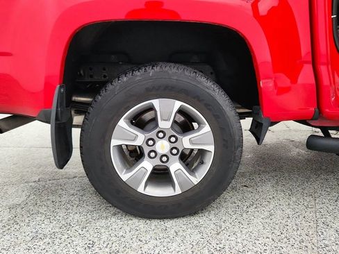 Used 2018 Chevrolet Colorado Z71 AWD/4WD image 31
