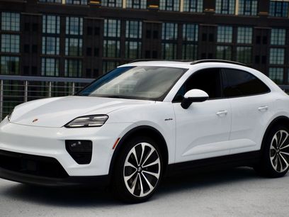 New 2025 Porsche Macan 4 Electric