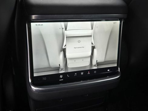 Used 2023 Tesla Model X AWD/4WD image 18