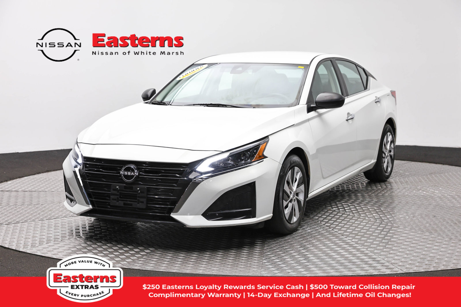 Used 2024 Nissan Altima 2.5 S FWD image 1