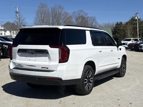 Used 2024 GMC Yukon XL AT4 image 6