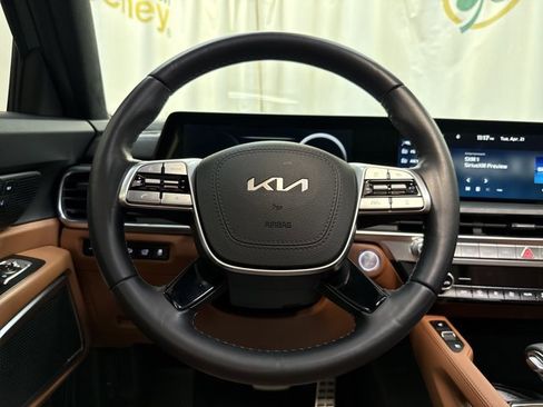 Certified 2024 Kia Telluride SX Prestige X-Line AWD/4WD image 16