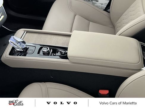 Used 2026 Volvo XC90 B5 Core w/ Protection Package image 20