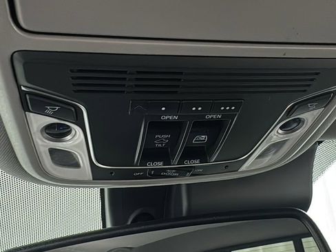 Used 2019 Honda Ridgeline RTL-E image 32