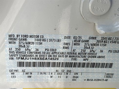 New 2025 Ford Expedition Active image 29