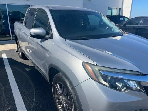 Used 2019 Honda Ridgeline Sport image 3