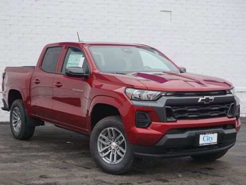 New 2026 Chevrolet Colorado LT image 3