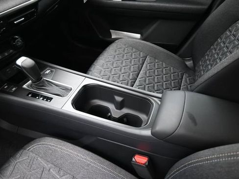 New 2026 Nissan Kicks SV w/ Illumination Package FWD image 33