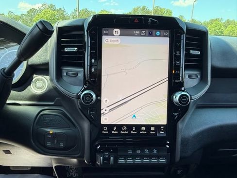 New 2026 RAM 2500 Tradesman AWD/4WD image 19