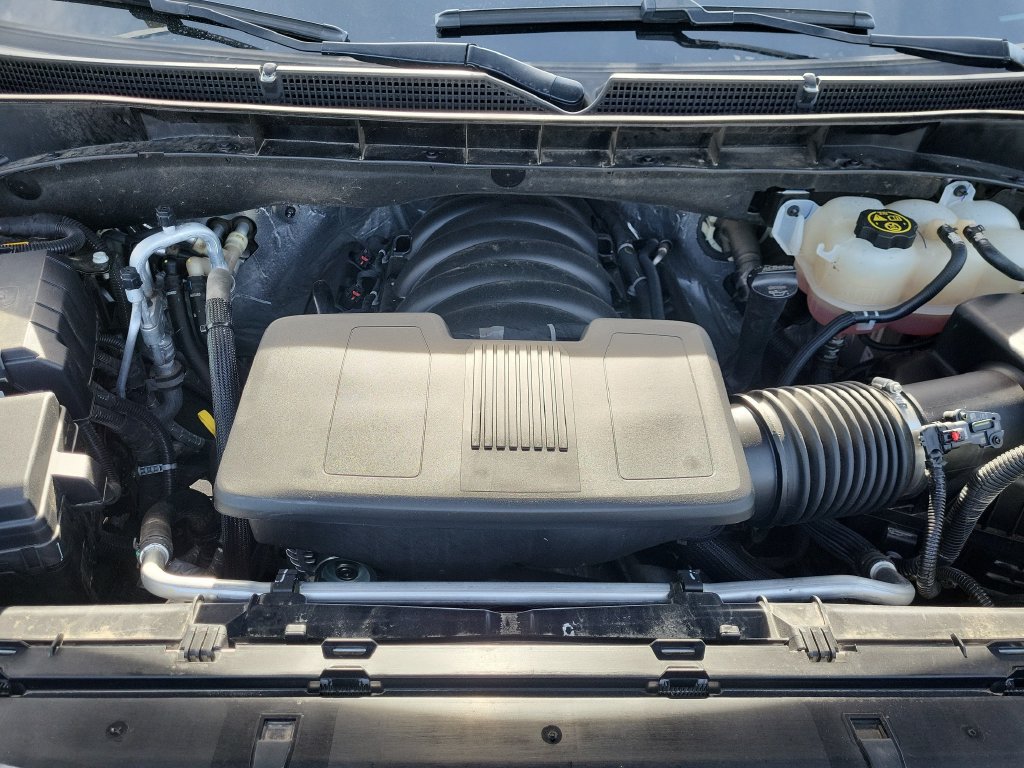 Used 2023 GMC Yukon AT4 AWD/4WD image 17