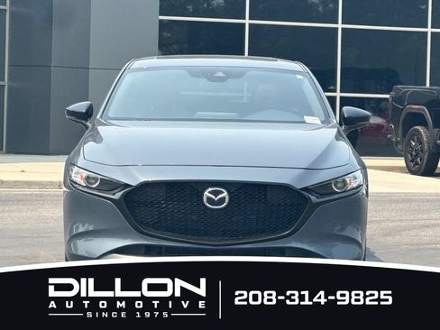 Used 2022 MAZDA MAZDA3 s FWD image 9