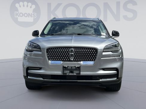 Used 2022 Lincoln Aviator AWD w/ Premium Package image 4