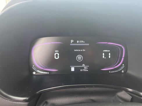 Used 2023 Kia Soul S FWD image 19