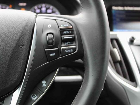 Used 2020 Acura TLX image 19