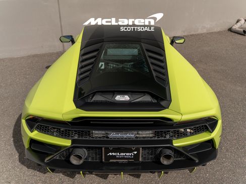 Used 2022 Lamborghini Huracan EVO image 20