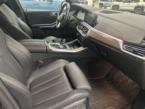 Used 2022 BMW X5 xDrive40i AWD/4WD image 29