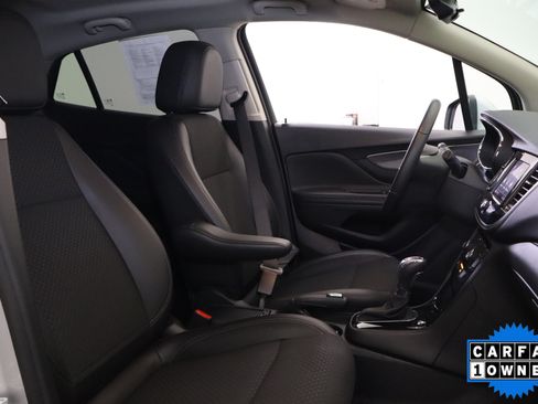 Used 2022 Buick Encore Preferred w/ Safety Package FWD image 16