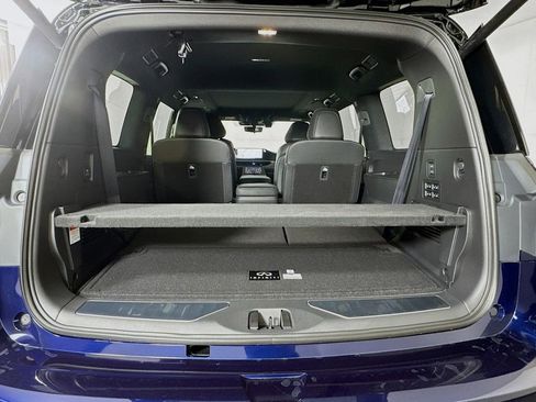 New 2026 INFINITI QX80 Autograph w/ Premium Cargo Package image 33
