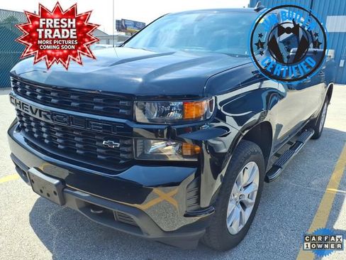 Used 2021 Chevrolet Silverado 1500 Custom w/ LPO, Dark Essentials Package AWD/4WD image 1