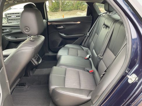 Used 2018 Chevrolet Impala LT image 6