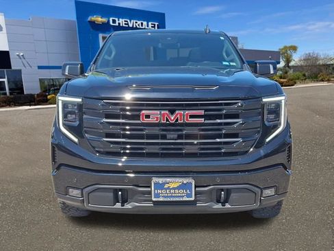 Used 2025 GMC Sierra 1500 Elevation w/ Elevation Premium Package AWD/4WD image 24