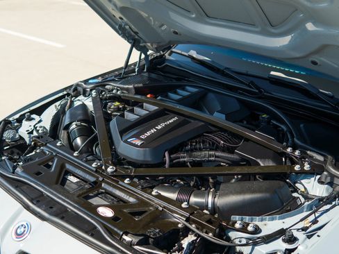 Used 2022 BMW M4 Coupe image 24