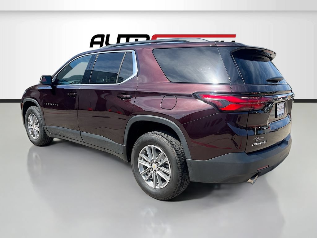 Used 2023 Chevrolet Traverse LT FWD image 5