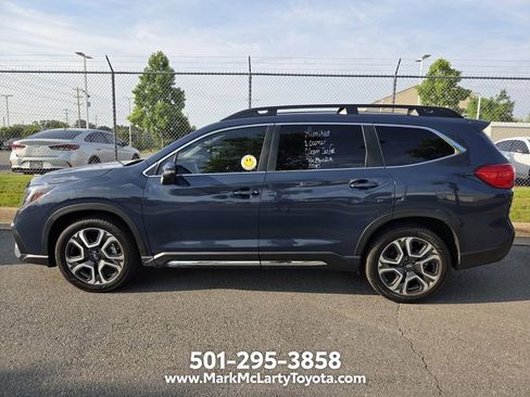 Used 2023 Subaru Ascent Limited AWD/4WD image 8
