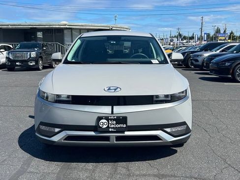 Used 2024 Hyundai Ioniq 5 SE AWD/4WD image 4
