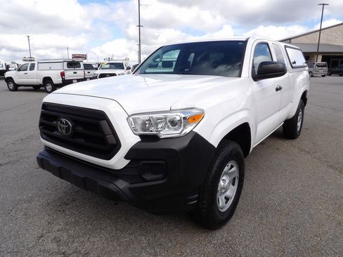 Used 2022 Toyota Tacoma SR RWD image 61