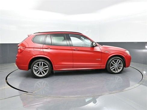 Used 2017 BMW X3 xDrive35i image 11